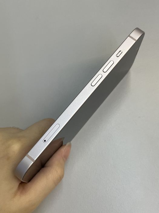 iPhone 13 · 2/9