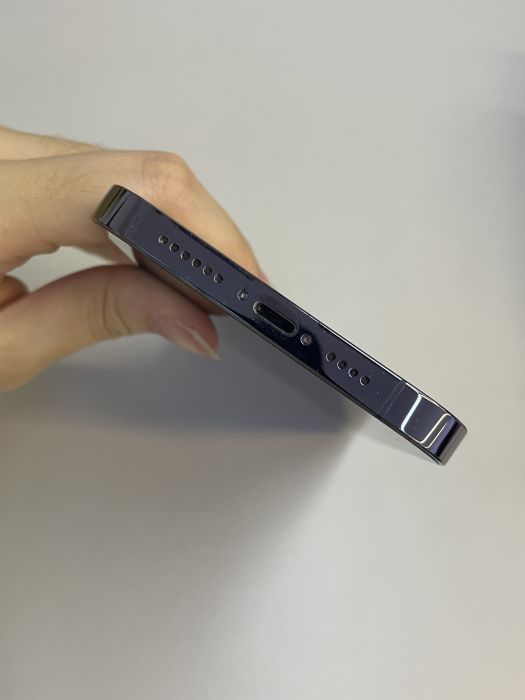 iPhone 14 Pro Max · 4/9
