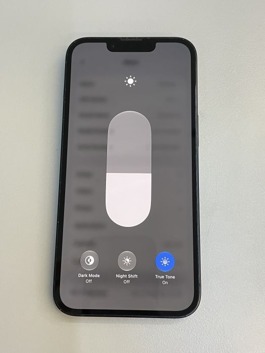 iPhone 14 · 6/9