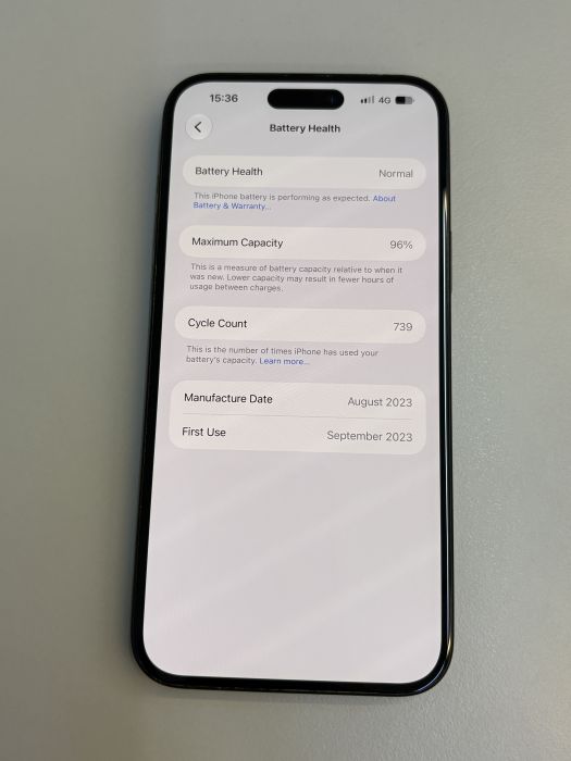 iPhone 15 Plus · 8/9