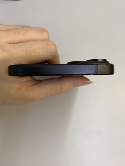 iPhone 15 Plus · 5/9