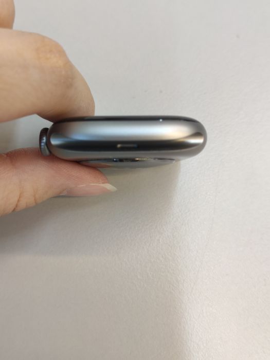 Apple Watch Series 11 · 5/7