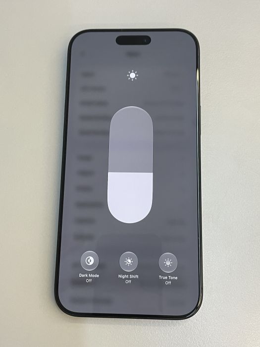 iPhone 16 Pro Max · 6/9