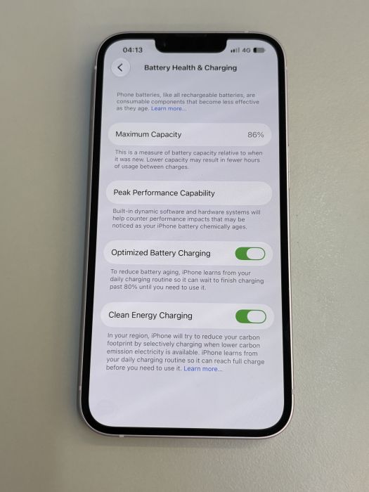 iPhone 14 · 8/9