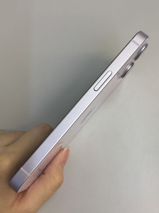 iPhone 14 · 3/9