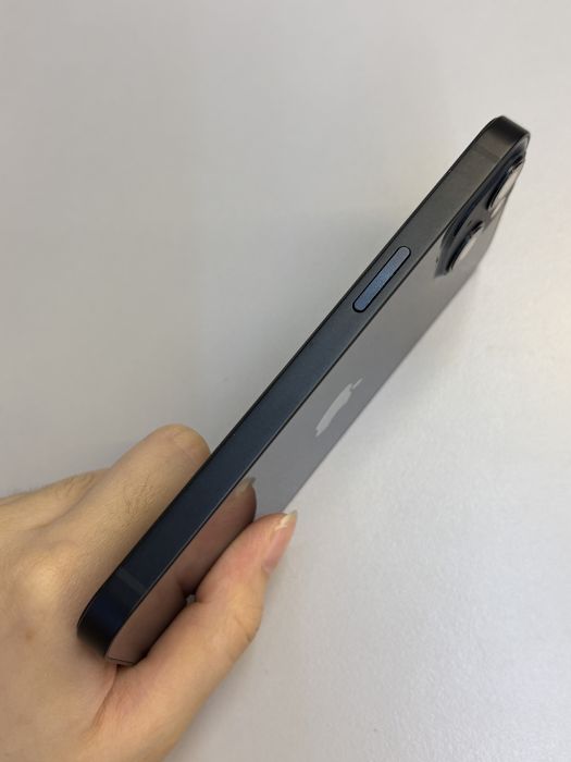 iPhone 13 · 3/10