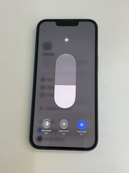 iPhone 13 · 6/9