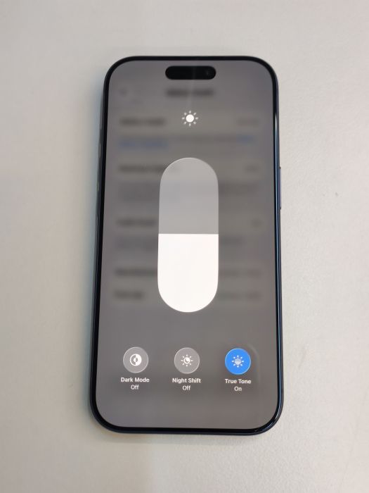 iPhone 17 Pro · 6/9