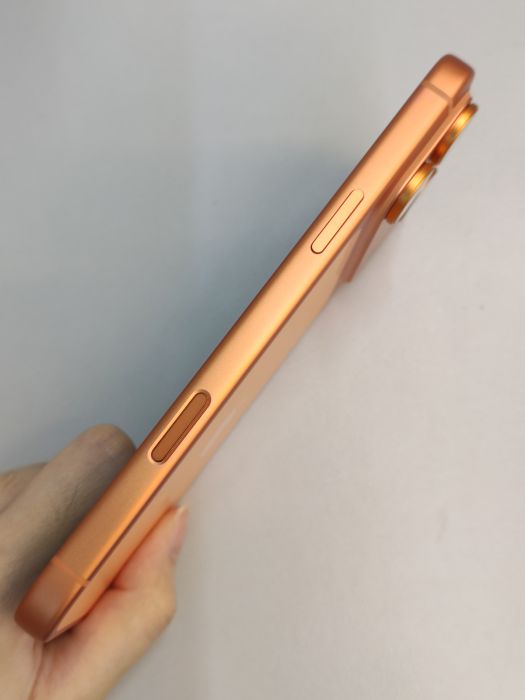 iPhone 17 Pro Max · 3/9