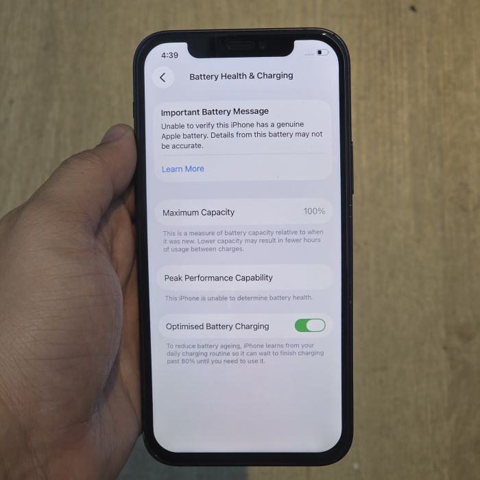 iPhone 12 · 8/9