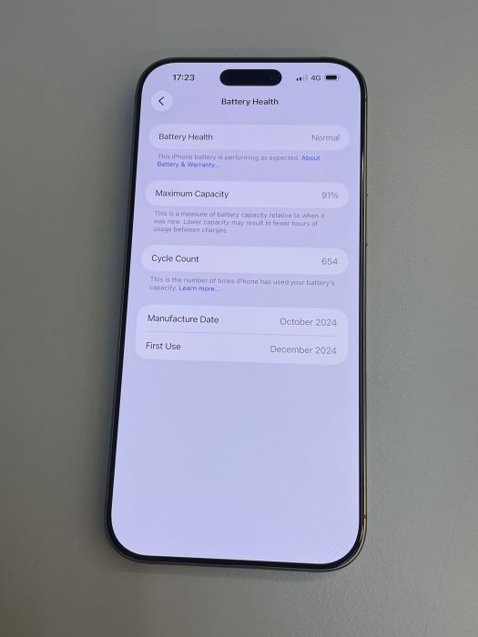 iPhone 16 Pro Max · 8/9