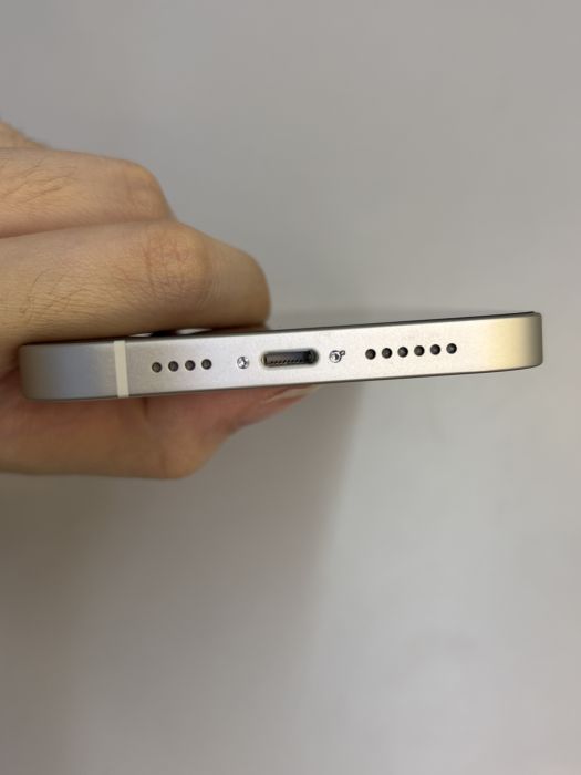 iPhone 14 Plus · 4/9