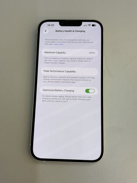 iPhone 14 Plus · 8/9