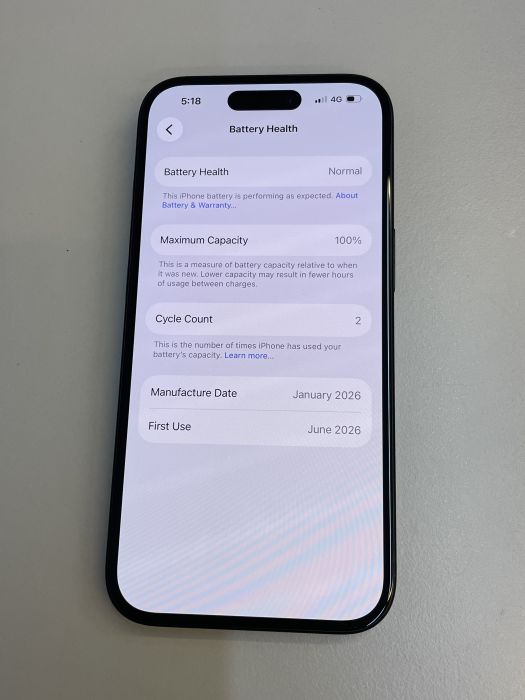 iPhone 15 · 8/9