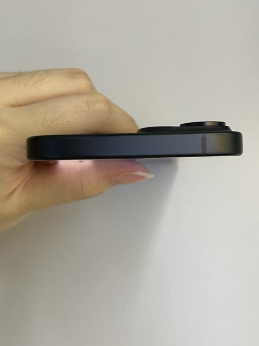 iPhone 15 · 5/9