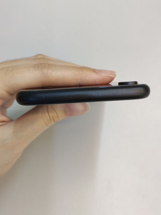 iPhone XR · 5/9