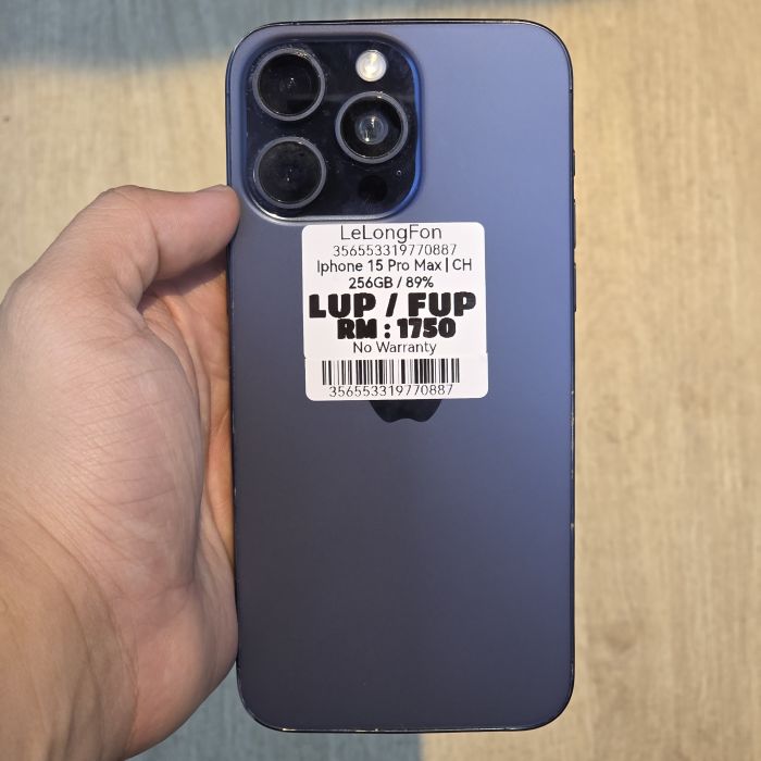 iPhone 15 Pro Max