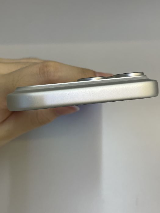 iPhone 17 Pro Max · 5/9