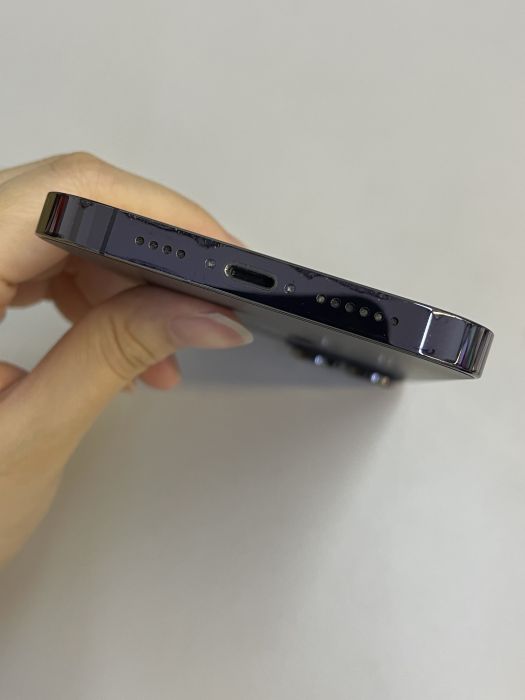 iPhone 14 Pro Max · 4/9