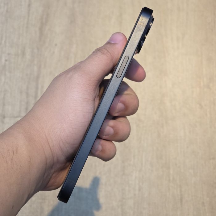 iPhone 14 Plus · 3/9