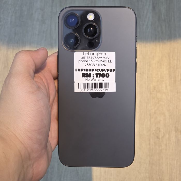 iPhone 15 Pro Max