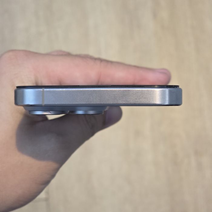 iPhone 15 Pro Max · 5/9