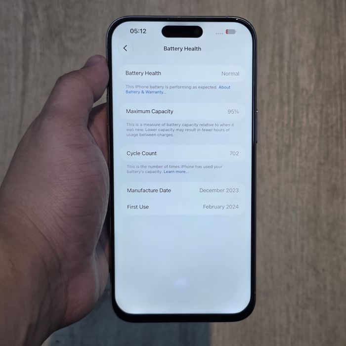 iPhone 15 Pro Max · 6/9