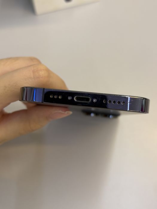 iPhone 14 Pro · 4/10