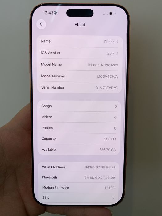 iPhone 17 Pro Max · 6/8