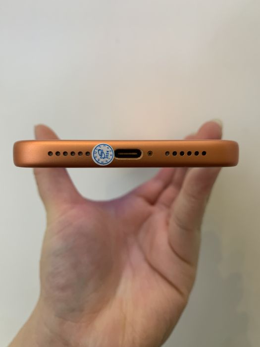 iPhone 17 Pro Max · 3/8