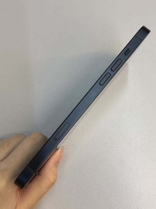 iPhone 14 Plus · 2/9