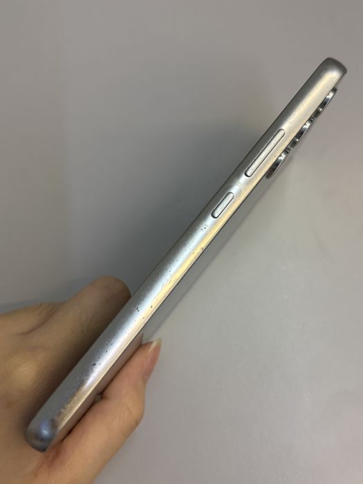Samsung Galaxy A34 5G · 3/7