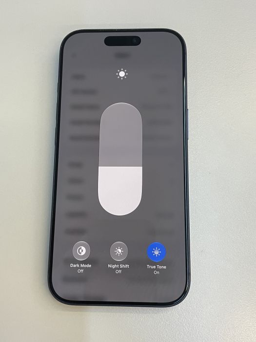 iPhone 17 Pro · 6/9