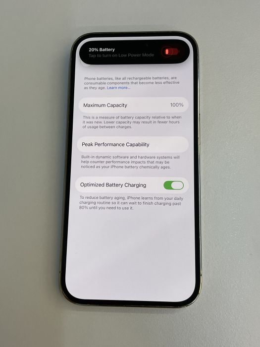iPhone 14 Pro · 8/9