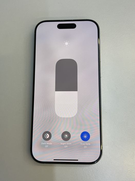 iPhone 16 Pro · 6/9