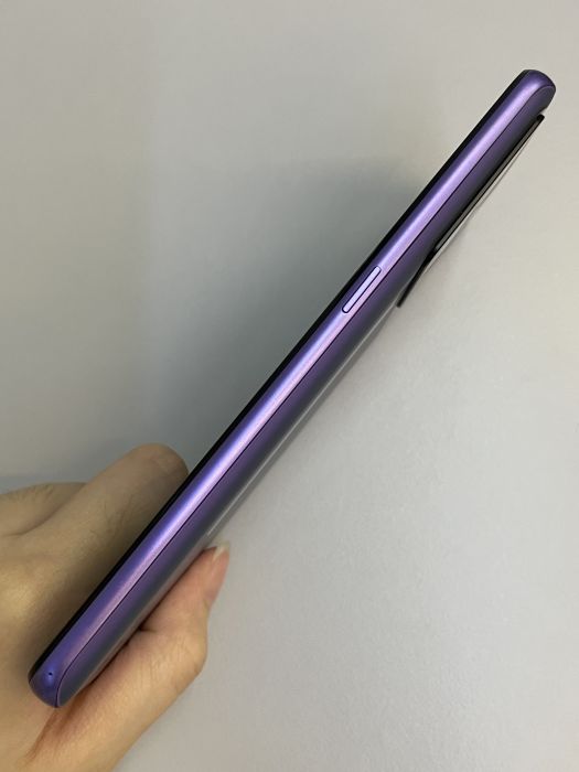 Realme GT Neo 3 · 3/8