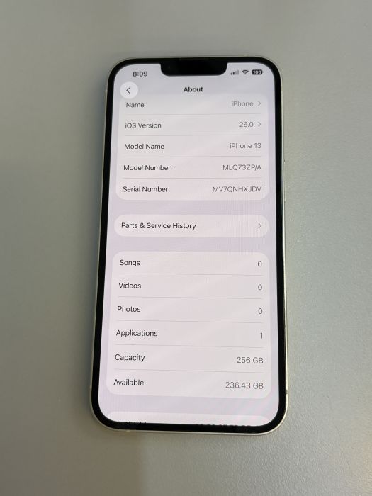 iPhone 13 · 7/10