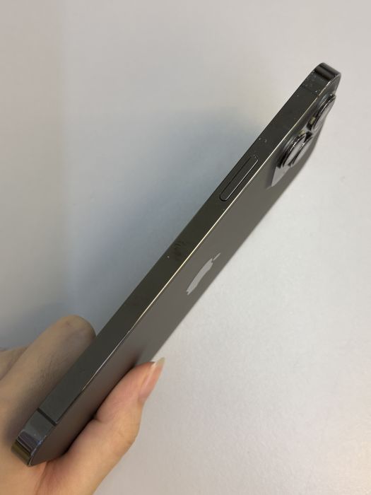 iPhone 12 Pro Max · 3/9