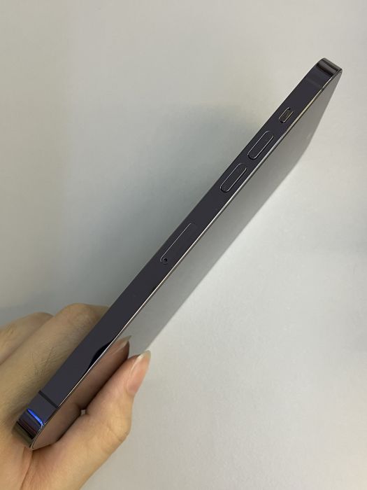 iPhone 14 Pro Max · 2/9