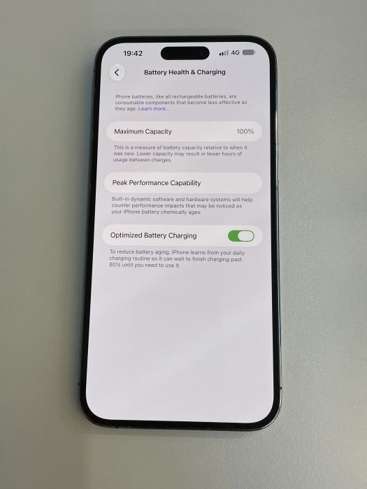 iPhone 14 Pro Max · 8/9