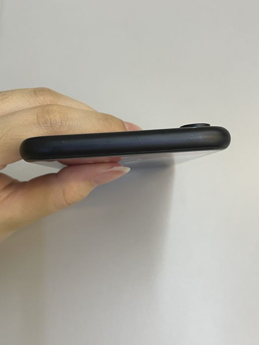 iPhone XR · 5/9