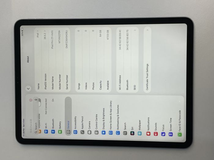 iPad Pro 11-inch (2nd Gen 2020) Wi-fi · 7/7