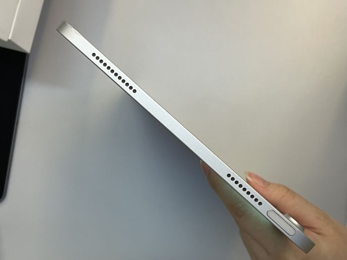 iPad (10th Gen 2022) Wi-fi · 5/7