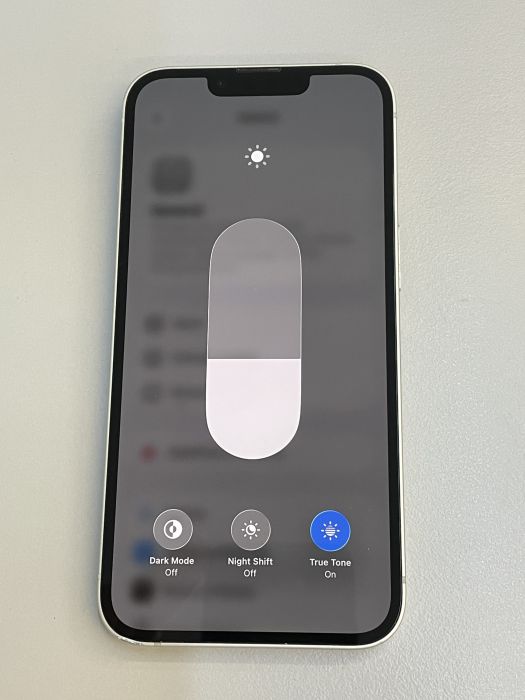 iPhone 13 · 6/9