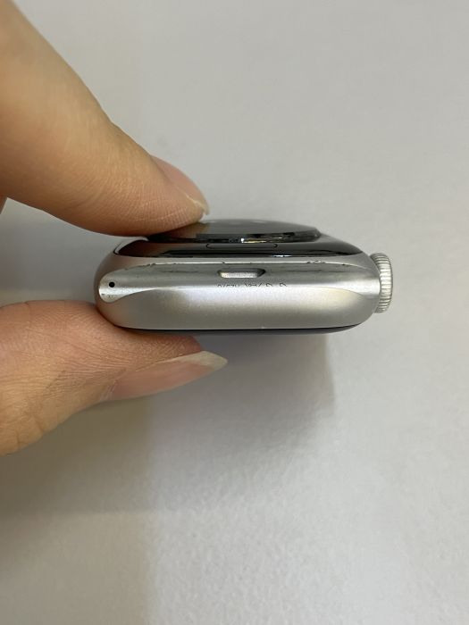 Apple Watch Series 9 41mm GPS · 6/7