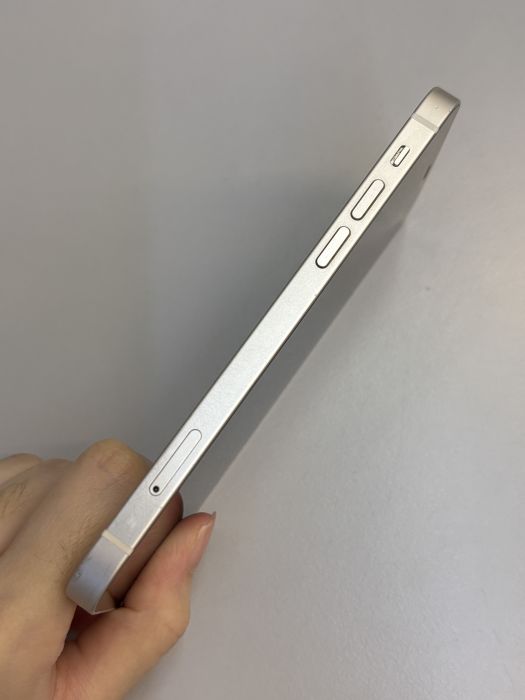 iPhone 12 · 2/10