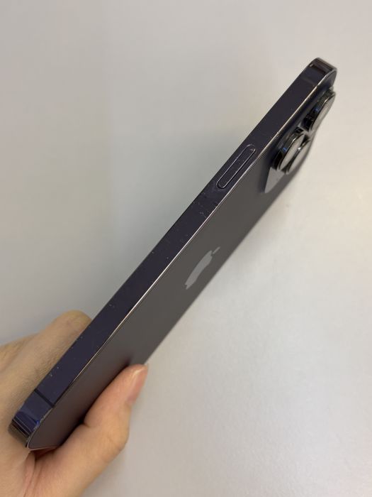 iPhone 14 Pro Max · 3/9