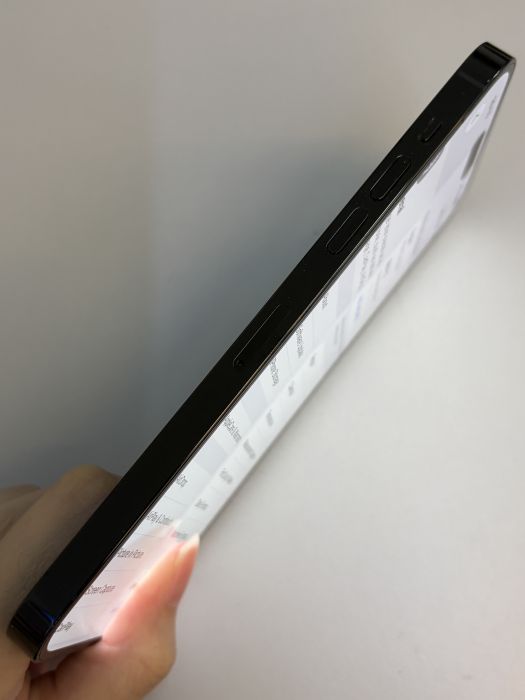 iPhone 14 Pro Max · 2/9