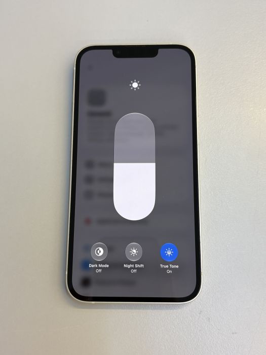 iPhone 13 · 6/9