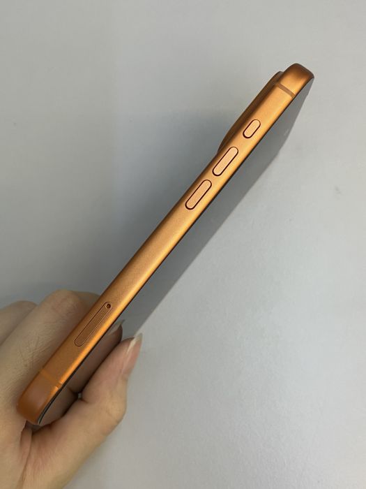 iPhone 17 Pro · 2/9